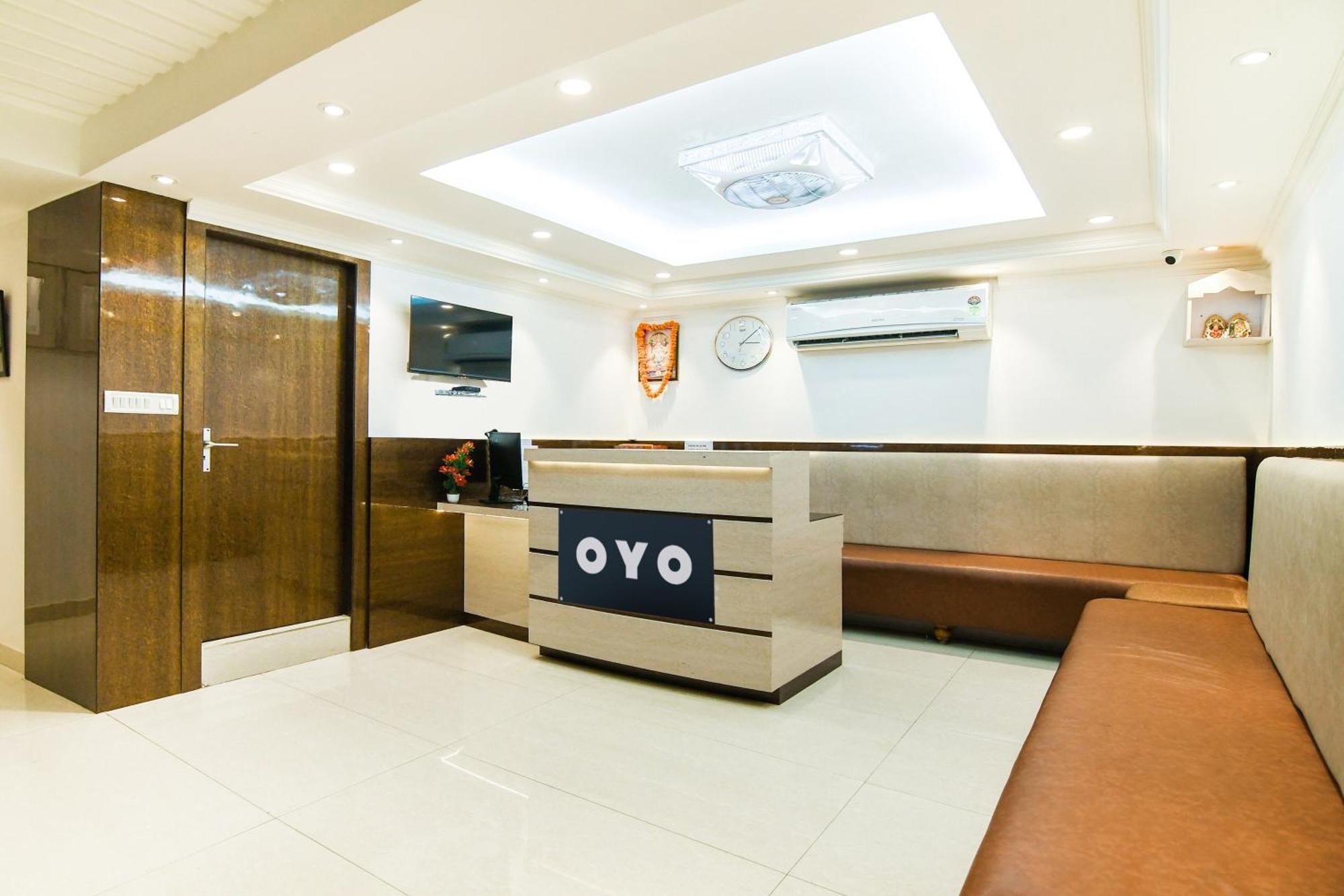 Super Hotel O Eminent Hotel Колката Екстериор снимка